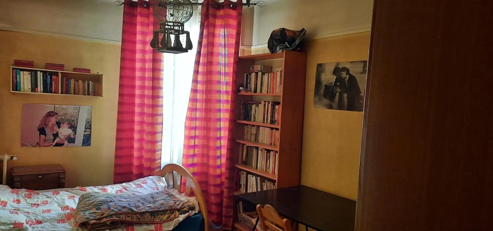 Chambre A Louer / Room To Let Paris France