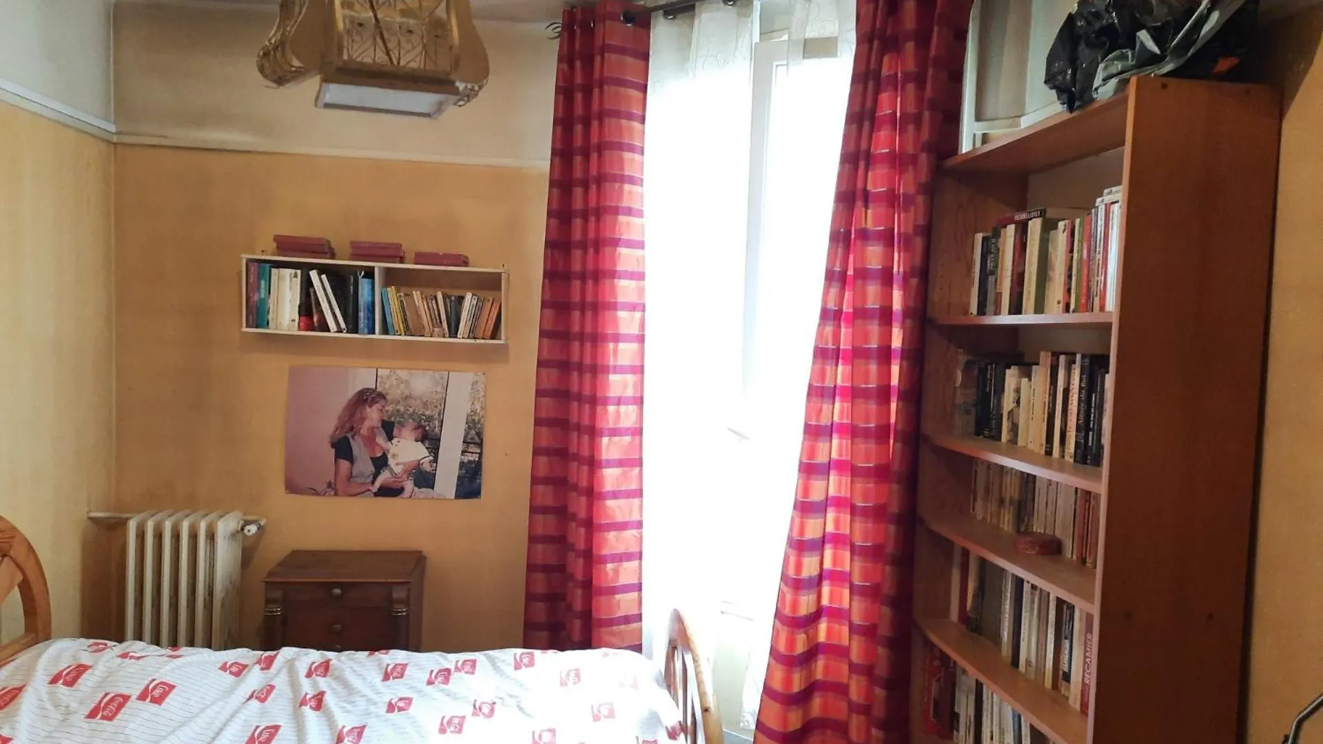 Homestay Chambre A Louer / Room To Let Paris